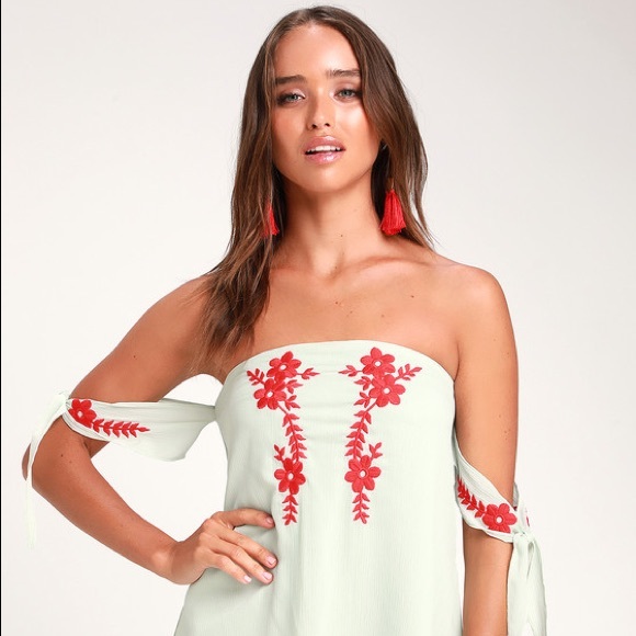 ✨NWT✨ Lulus Crysta Light Sage Embroidered off-the-shoulder Mini Dress,Size Large - Picture 4 of 10